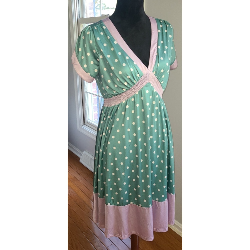 LINDY BOP Polka dot Rockabilly RETRO Swing Dress Deep v-neckline Green Sz 6